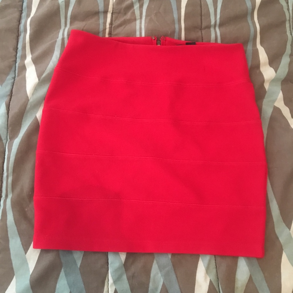 forever 21 red skirt